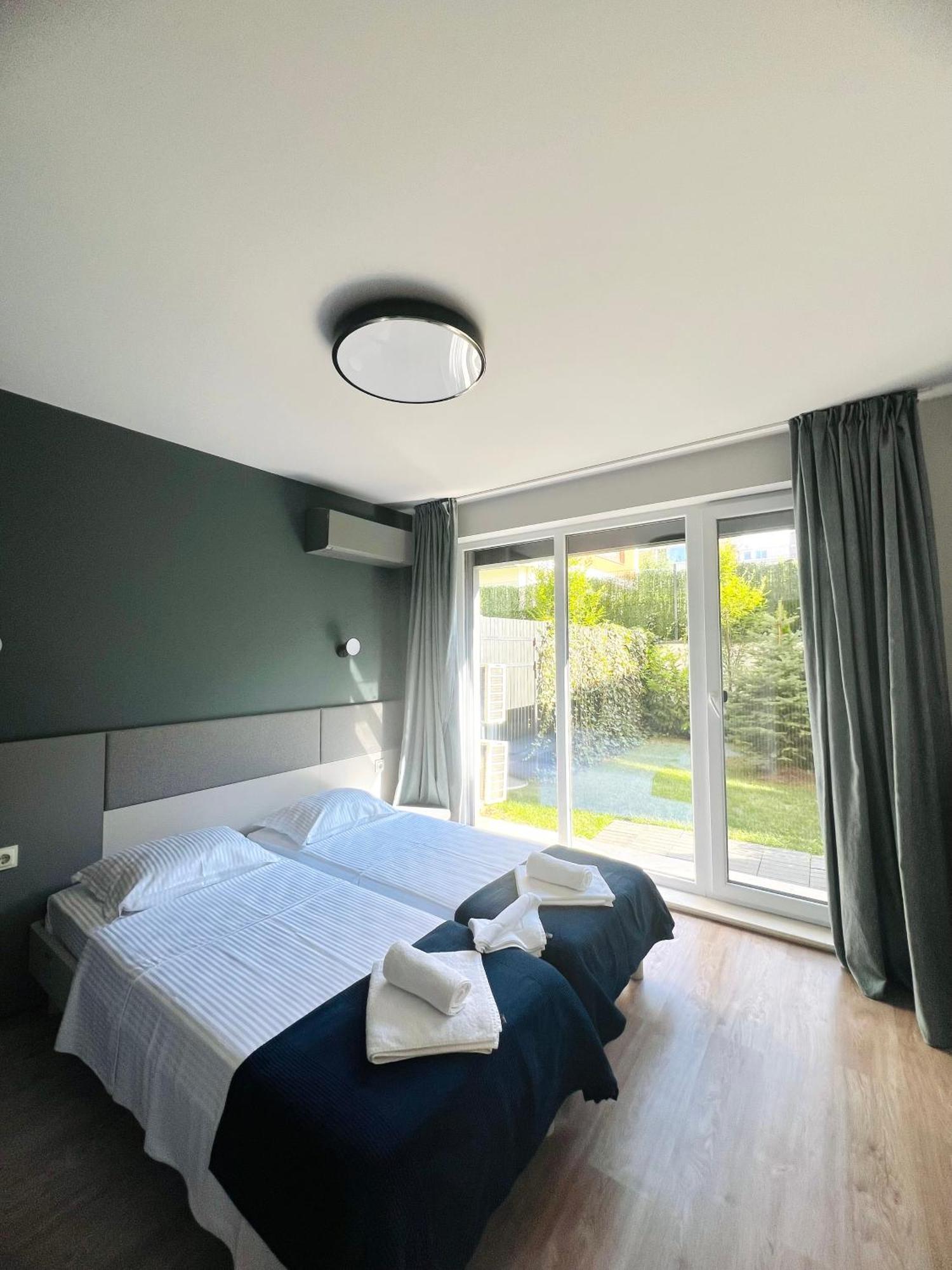 7Th Sense Boutique Apartments Софія Екстер'єр фото