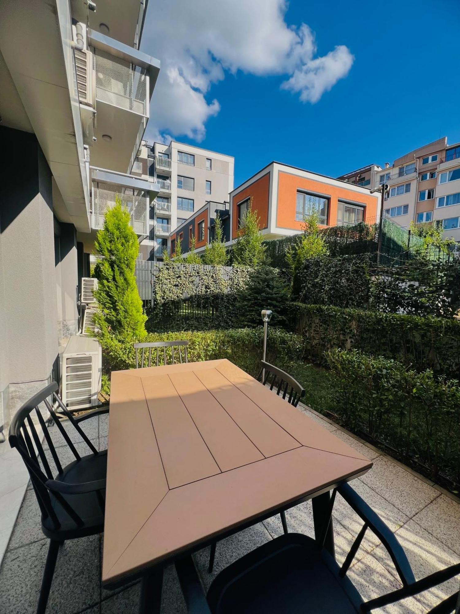 7Th Sense Boutique Apartments Софія Екстер'єр фото