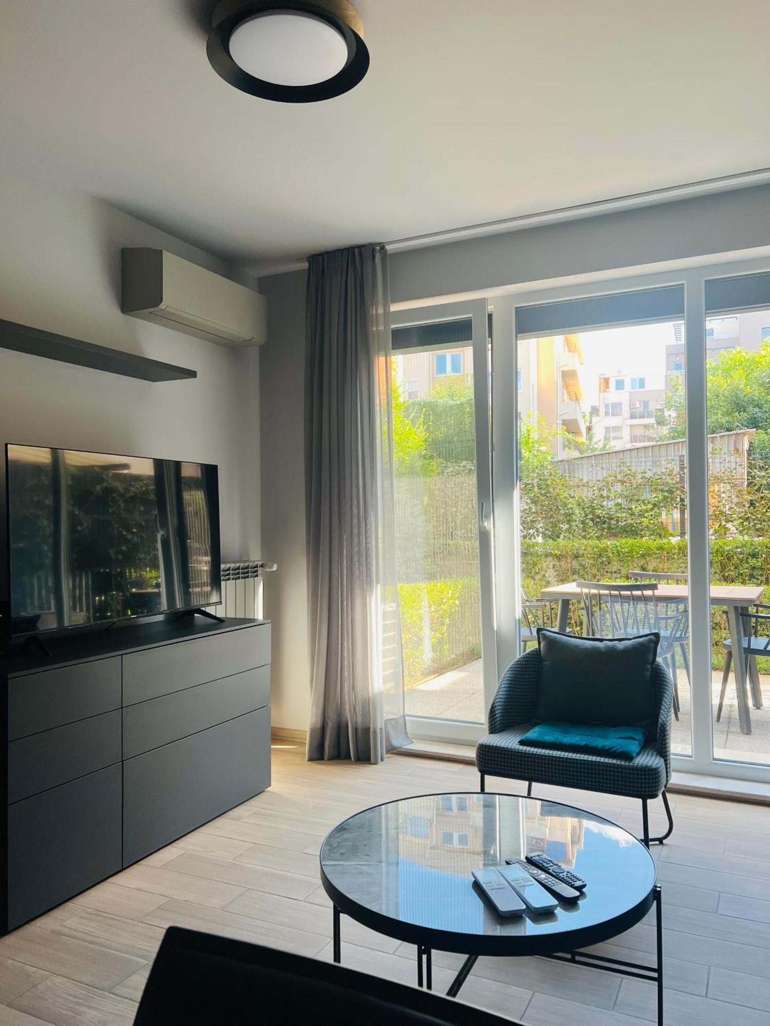 7Th Sense Boutique Apartments Софія Екстер'єр фото